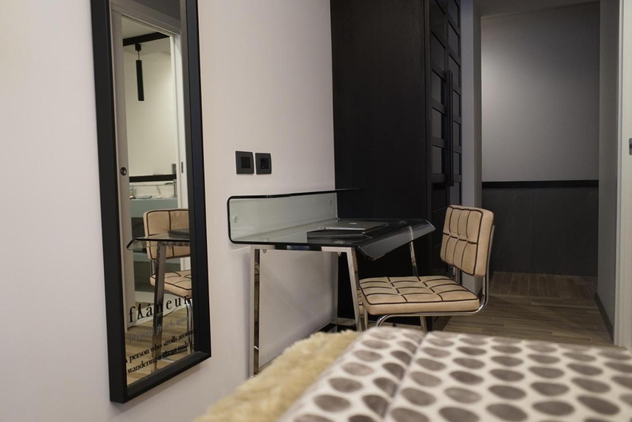 Flaneur Suites Corso Rome Exterior photo