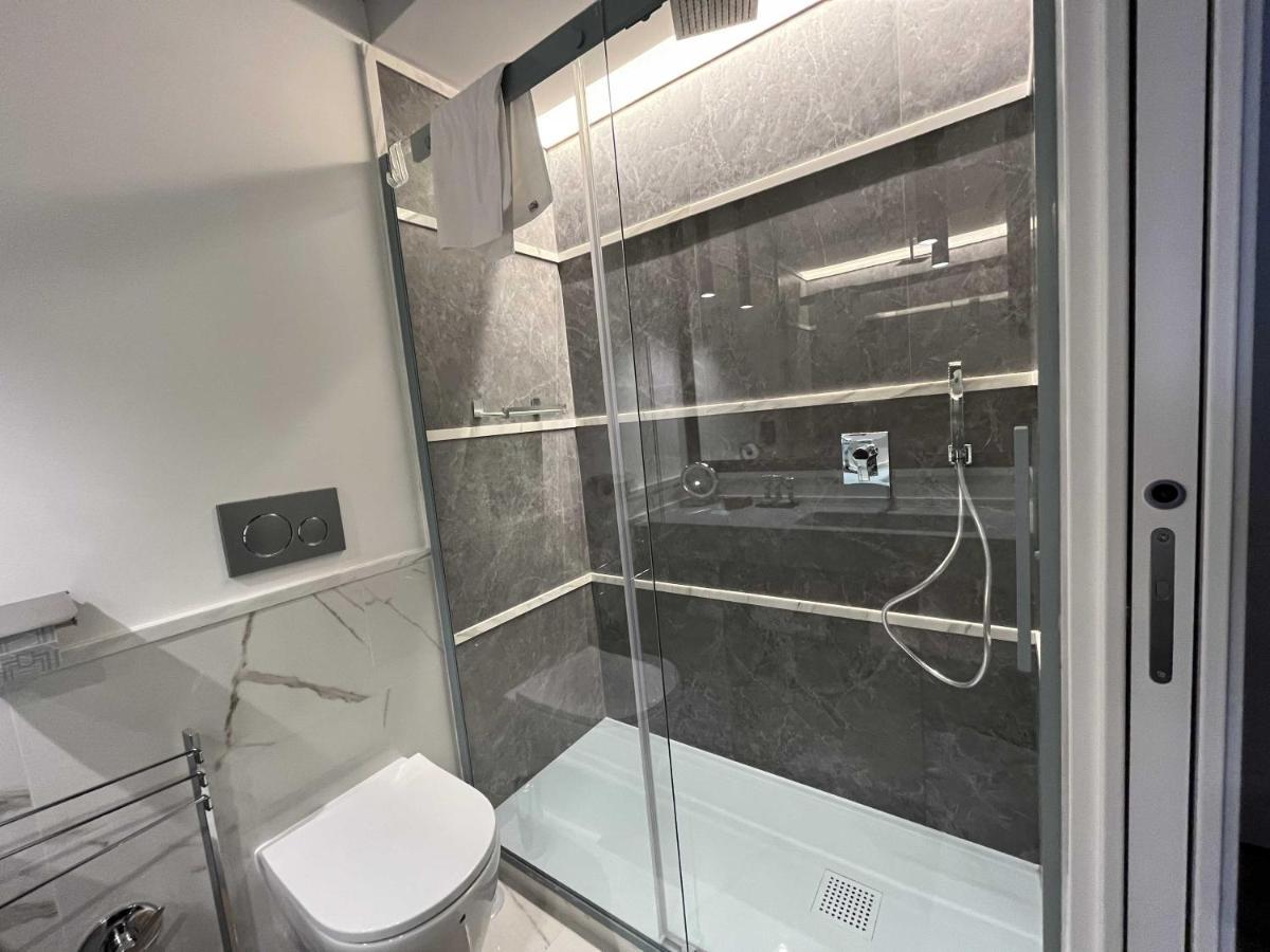Flaneur Suites Corso Rome Exterior photo