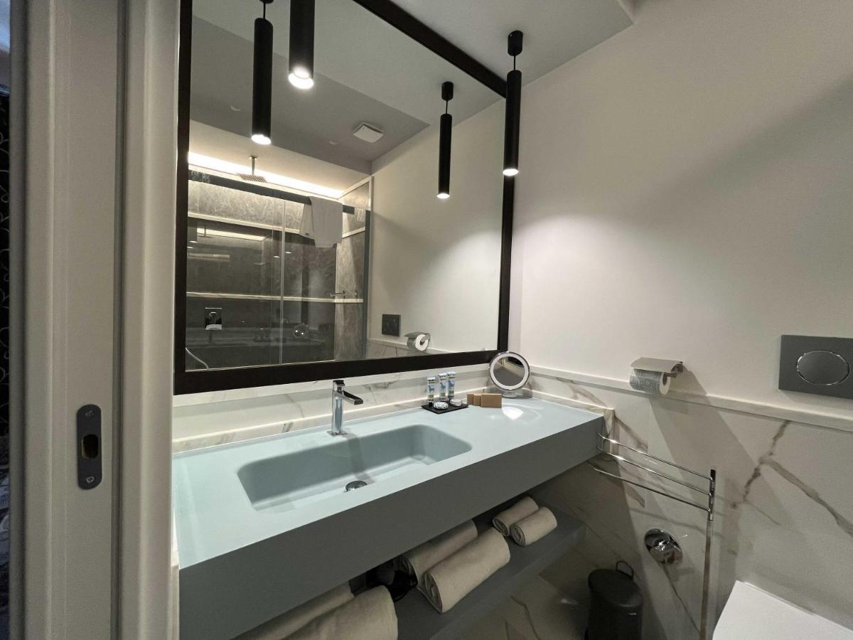 Flaneur Suites Corso Rome Exterior photo