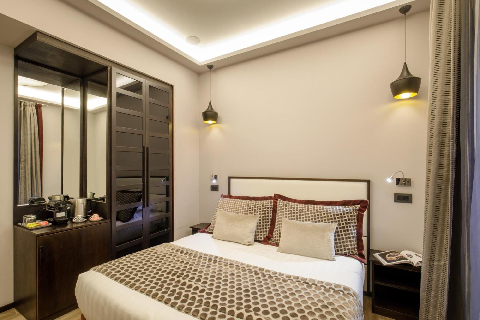 Flaneur Suites Corso Rome Exterior photo